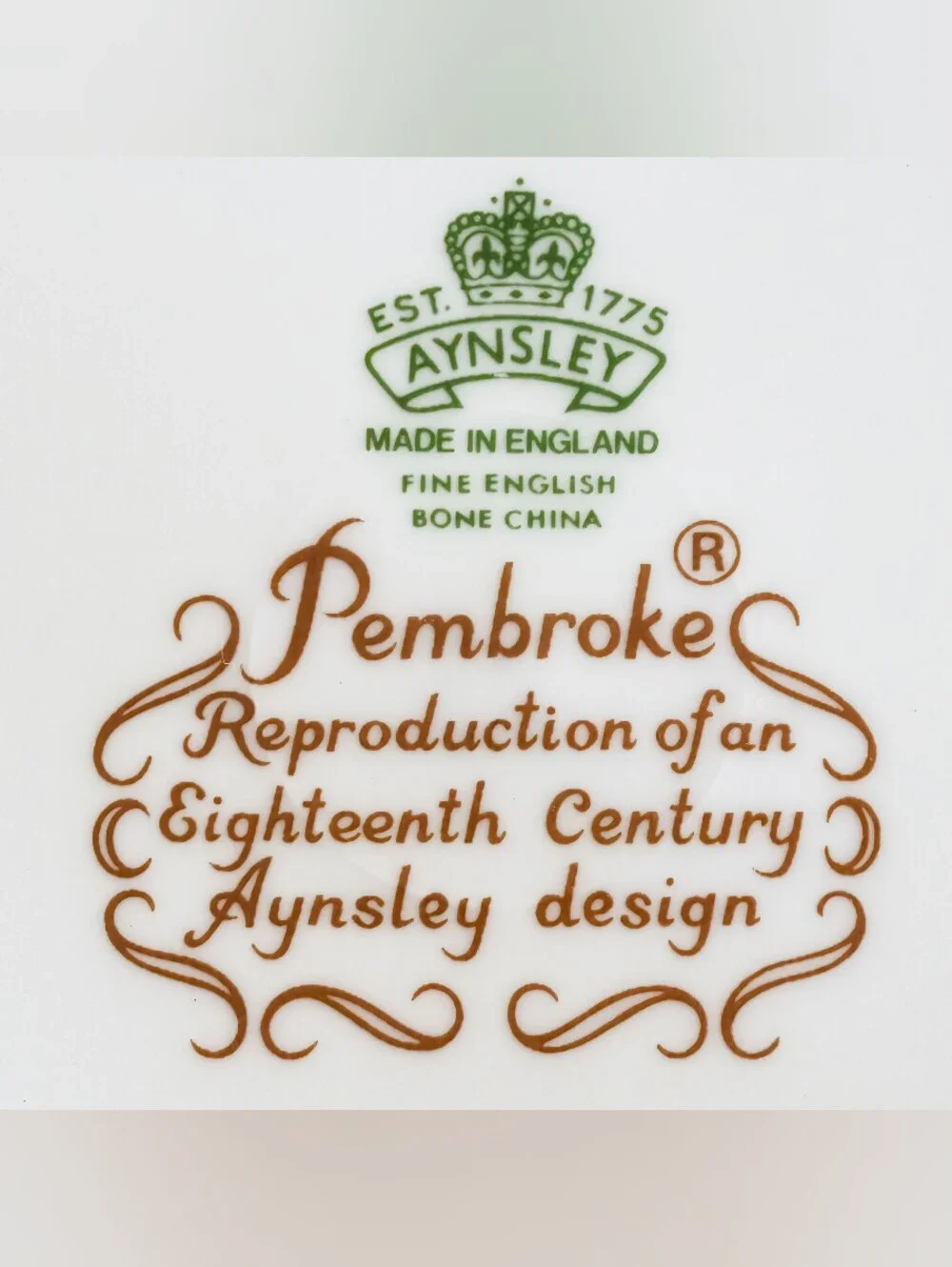 Beautiful Aynsley England Pembroke Cup and Saucer W/ Bread & Butter Plates 6 Set